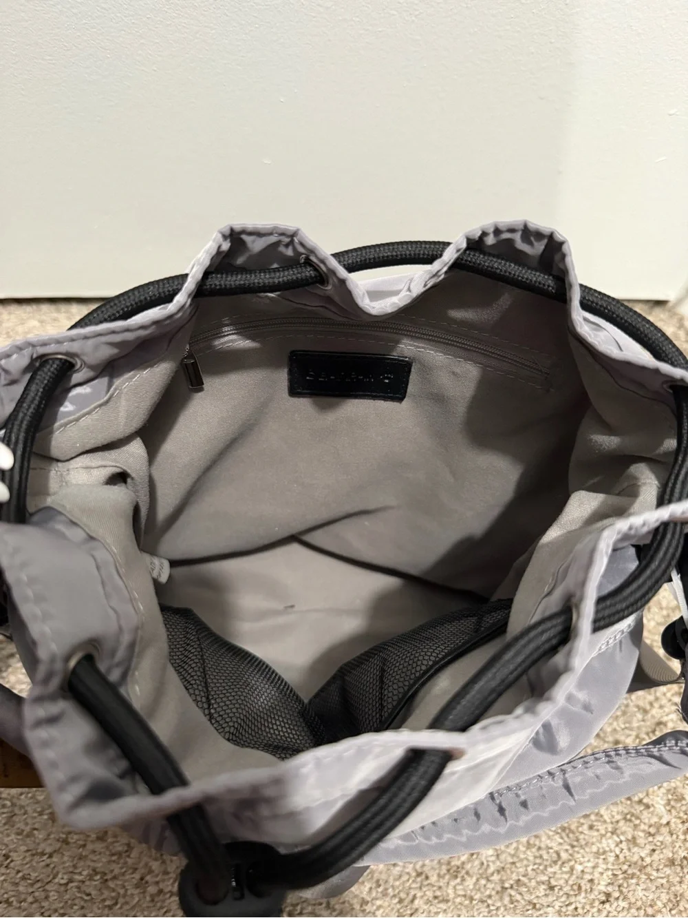 NWT Bearpaw Grey Drawstring Crossbody Bag